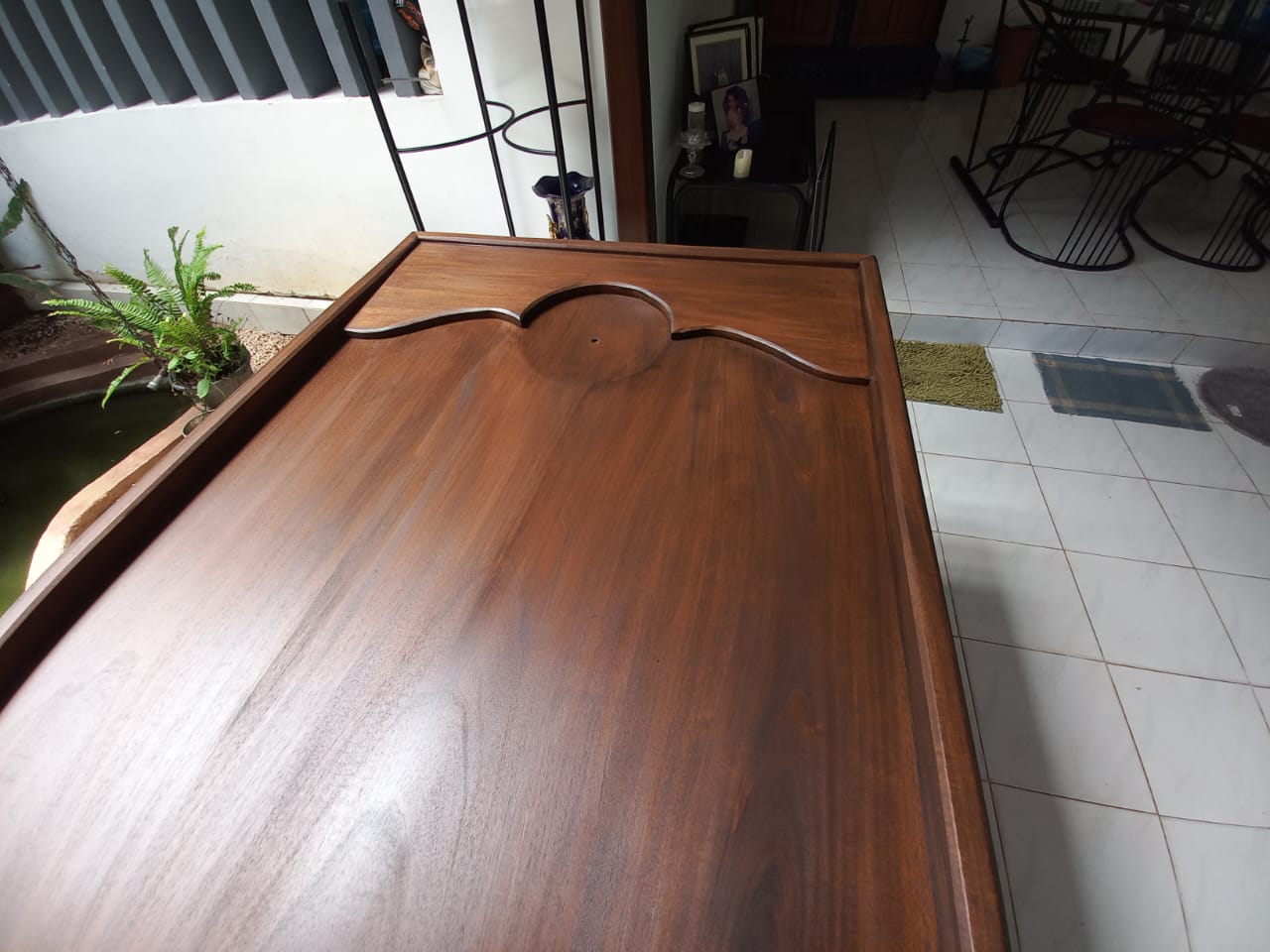 Shirodhara Beds With Oil Stand - Image 5